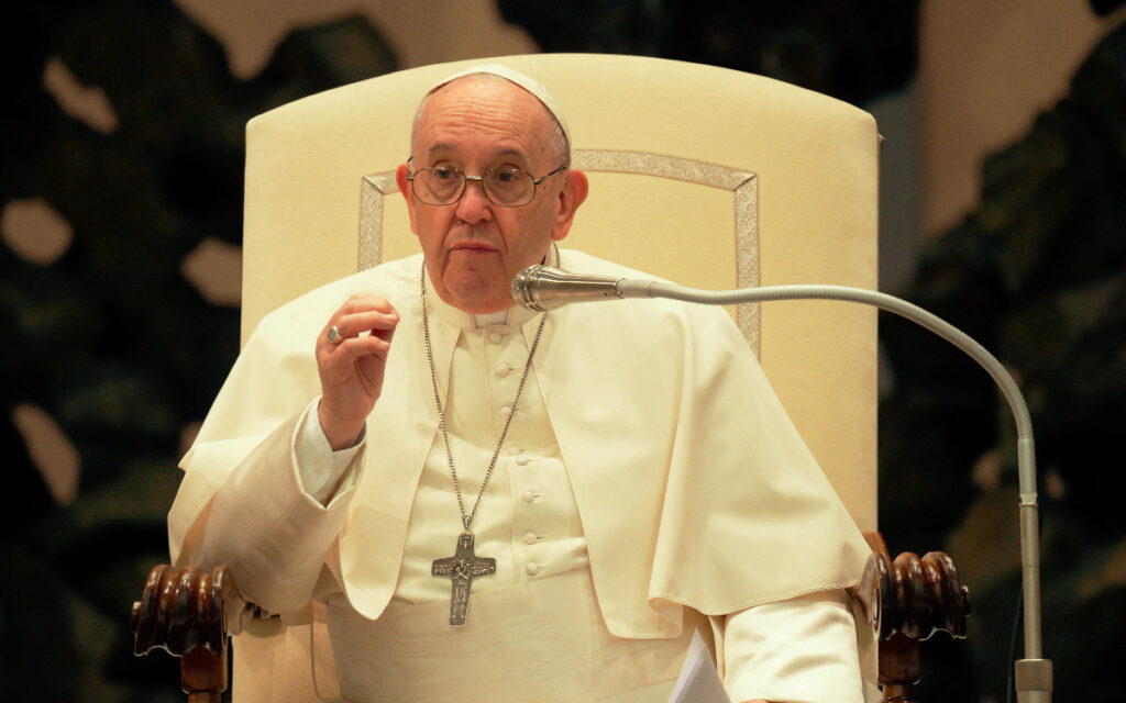 Papa envió 100 mil euros para asistir a migrantes atrapados en frontera entre Bielorrusia y Polonia