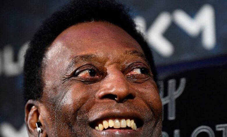 Pelé está 'súper fuerte', afirma su hija