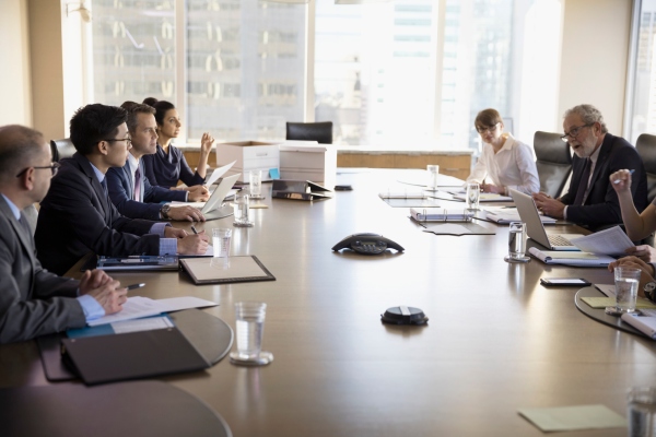 Priori recauda 6,3 millones de dólares para ayudar a las grandes empresas a contratar ayuda legal externa