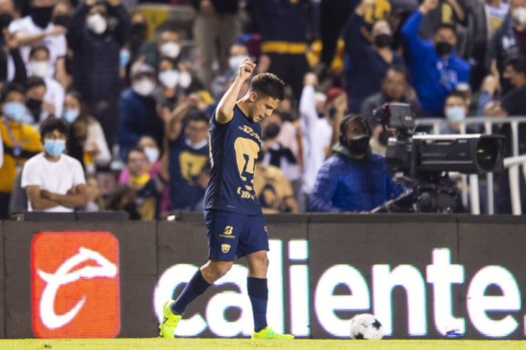 Resulta Marco García con fractura de peroné ante Querétaro | Video