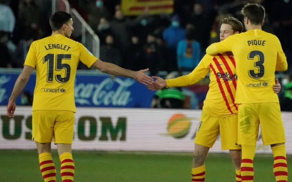 Salen culés con todo el botín del Estadio de Mendizorroza | Video