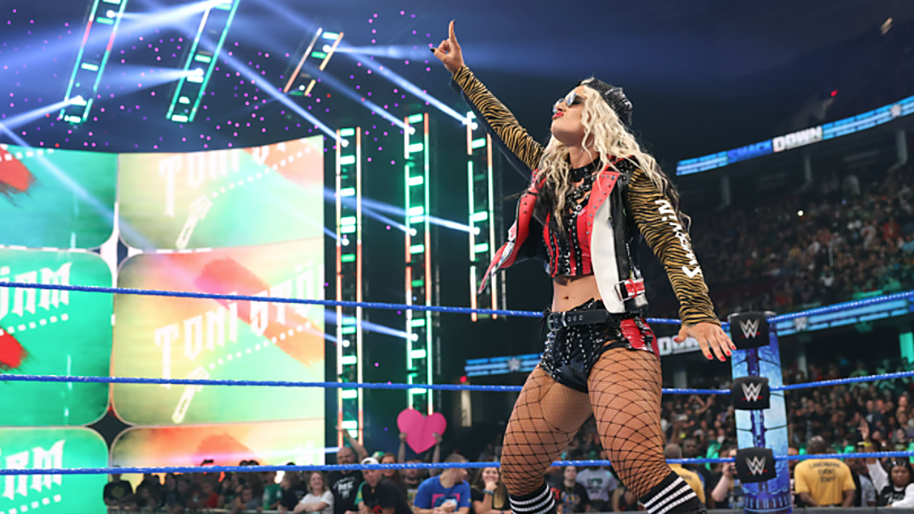 wwe-toni-tormenta-encabezado.png