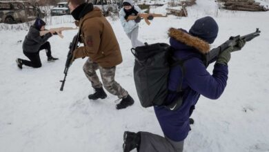 Sube la tensión en conflicto Rusia-Ucrania: militar herido por proyectil de fuerzas prorrusas
