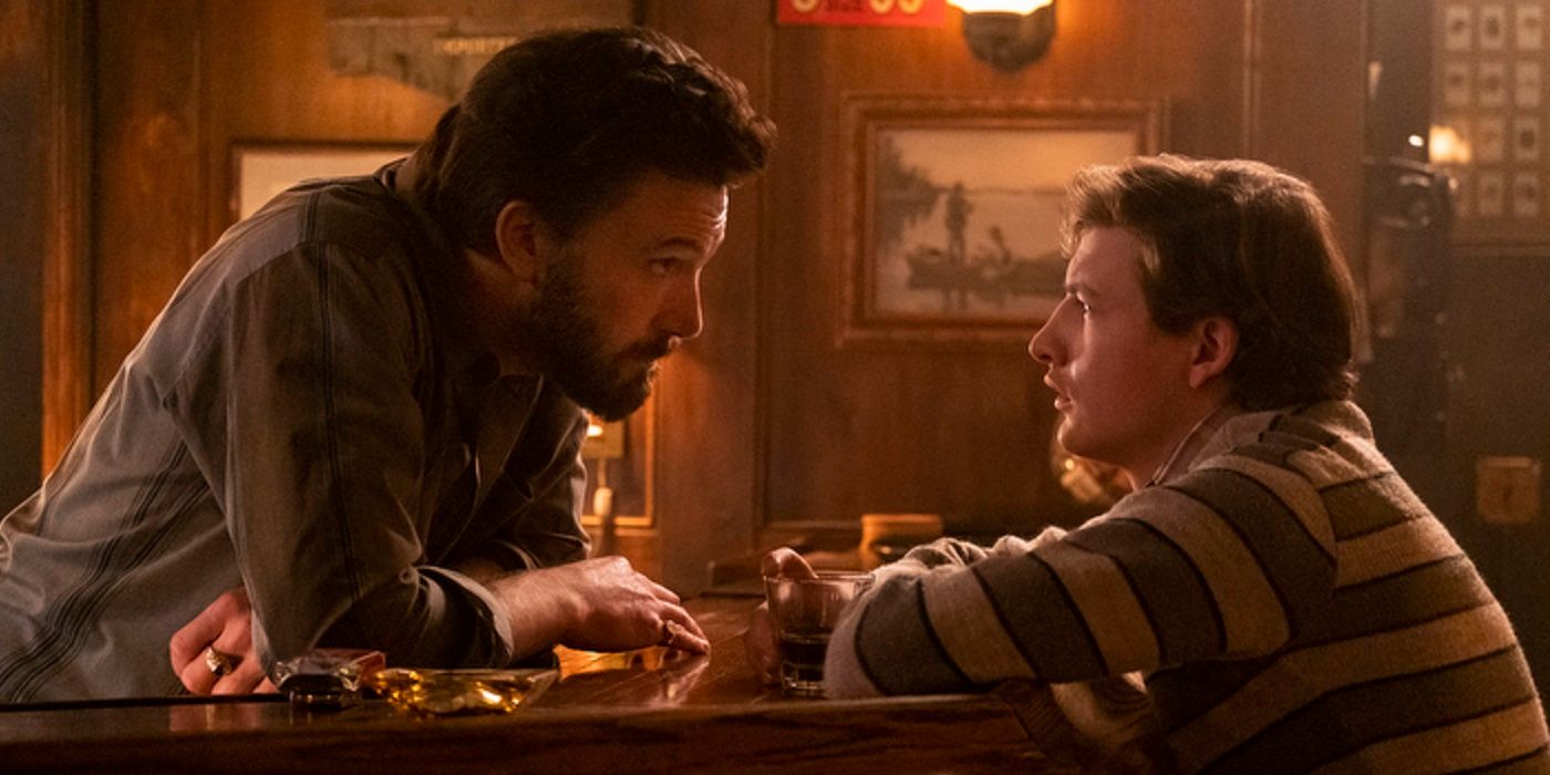 The Tender Bar Review: una historia serpenteante pero conmovedora sobre la madurez