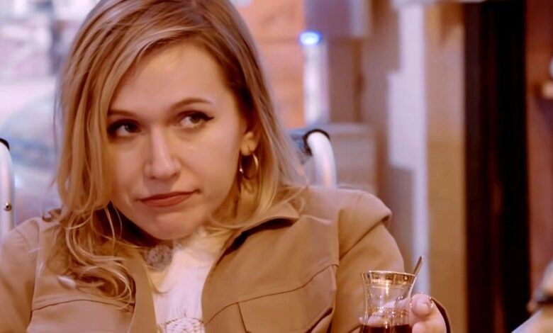 Todo en 90 Días: Alina atrapada haciendo otro comentario racialmente insensible