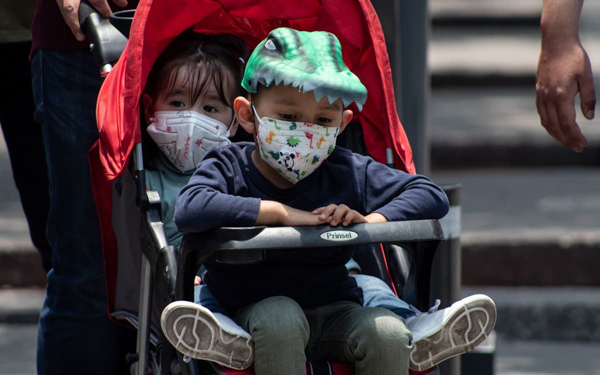 Llegan a México más de un millón de dosis para menores de vacuna anti-Covid de Pfizer