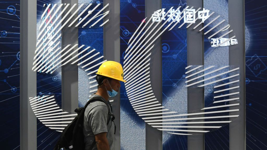 aerolíneas piden retraso de lanzamiento por posible interferencia con dispositivos aéreos