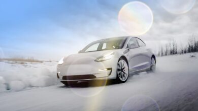 ¿Puede un Tesla mantenerte caliente si te quedas atrapado en una tormenta de nieve?