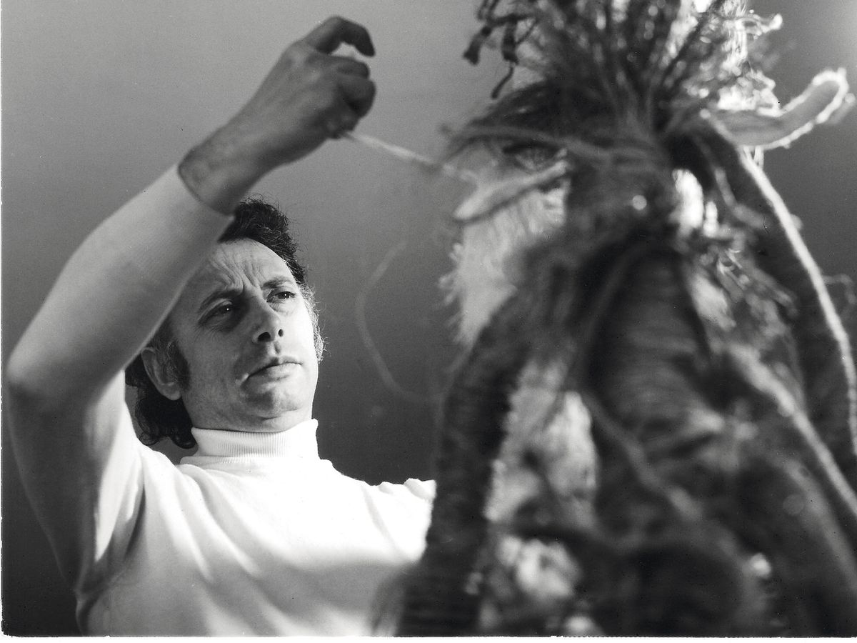 Josep Grau-Garriga, el genio catalán de los tapices cuya obra se reivindica en el MoMA pero no en España