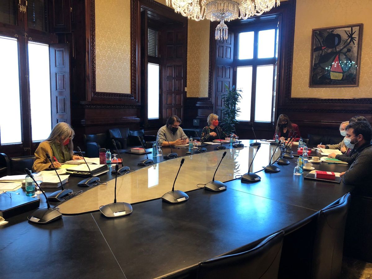 El independentismo paraliza el Parlament como protesta por el caso de Juvillà