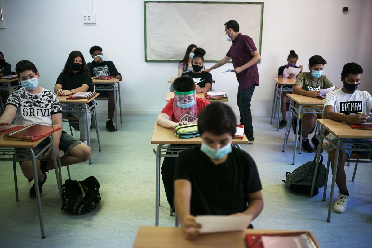 Los cursos de primero y segundo de ESO en Cataluña fusionarán materias y tendrán menos profesores especialistas