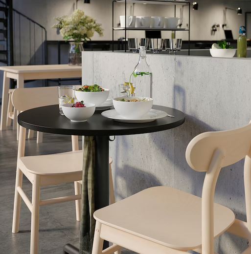 El conjunto de mesa y sillas del outlet de Ikea a un precio nunca visto