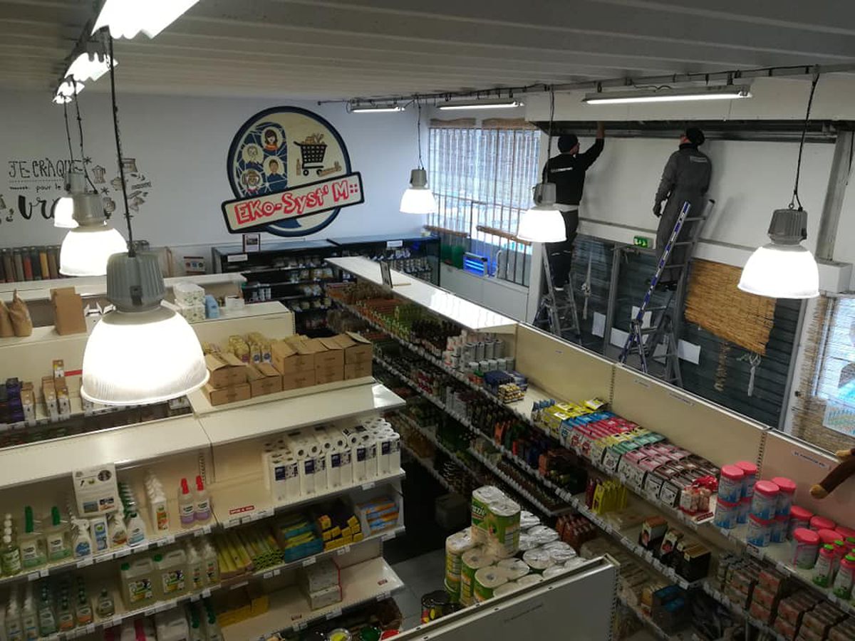 Me cito con mis amigos en el… supermercado