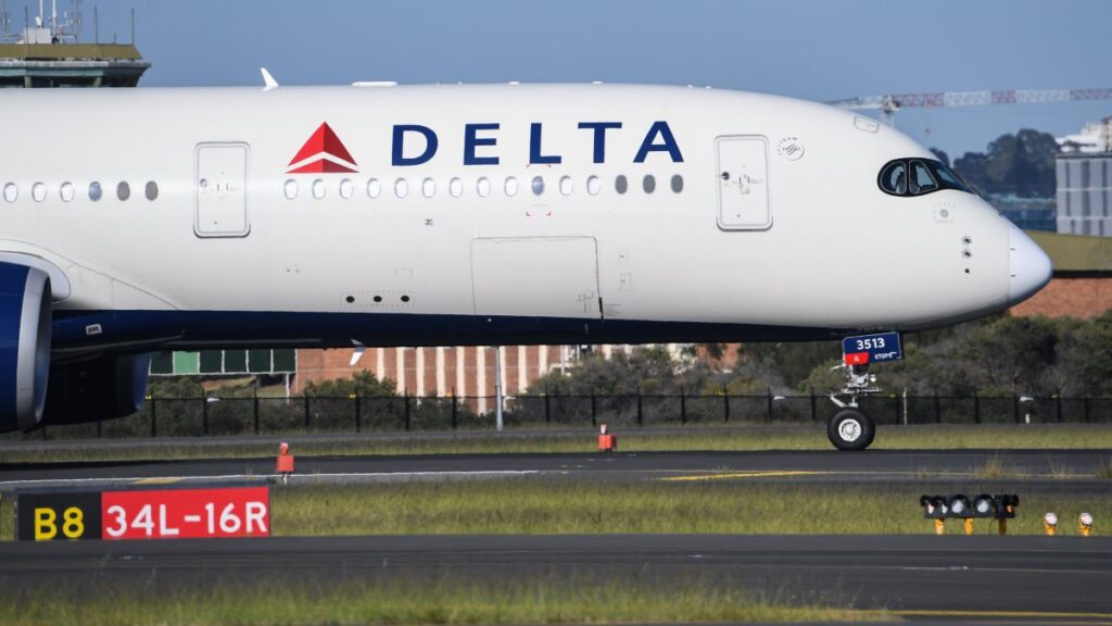 Delta pide que pasajeros problemáticos sean puestos en lista negra para que no puedan volar