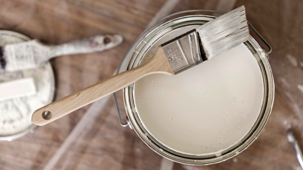 Estados Unidos enfrenta una escasez de pintura para el hogar