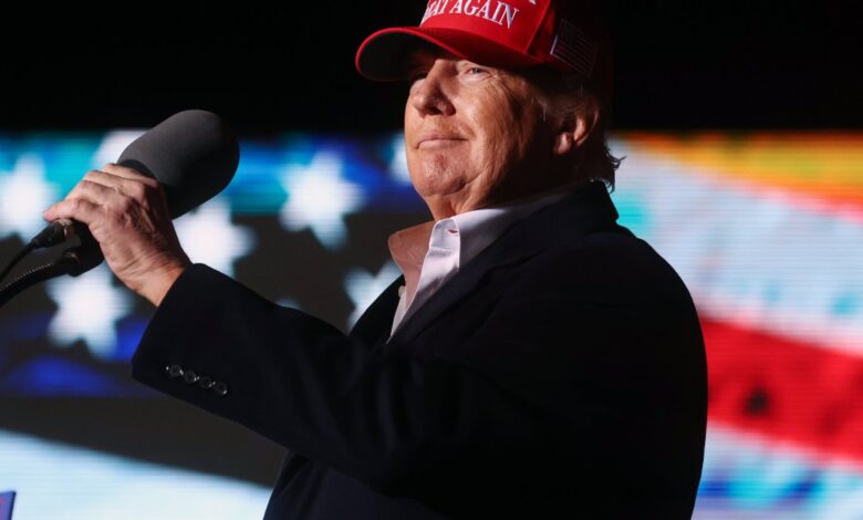 Los Archivos Nacionales piden investigar a Trump por manejo de documentos de la Casa Blanca