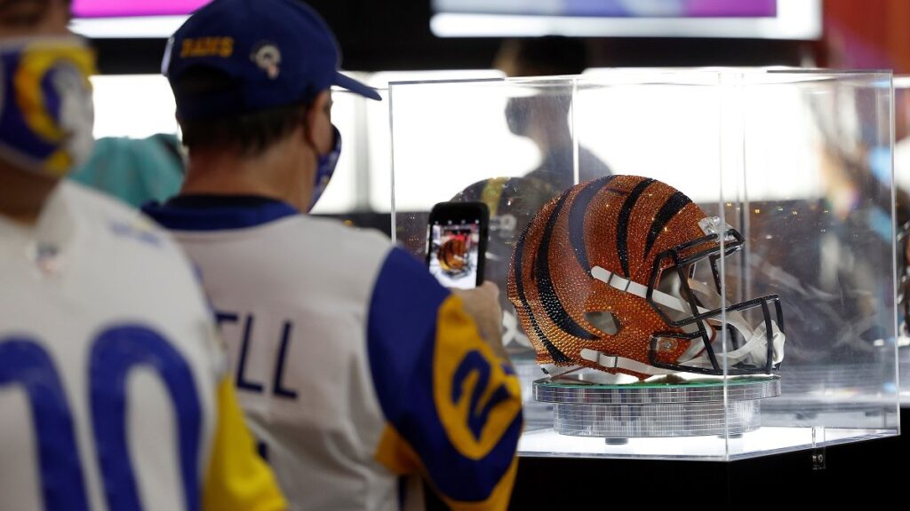 Autoridades angelinas dicen que el Super Bowl dejará ganancias de $477 millones para la ciudad