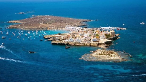 Estas son las islas e islotes de España que debes conocer