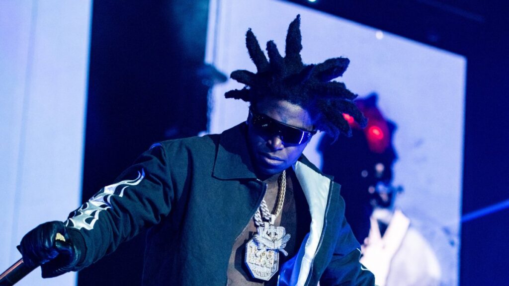 Rapero Kodak Black y otro tres resultan heridos de bala en West Hollywood