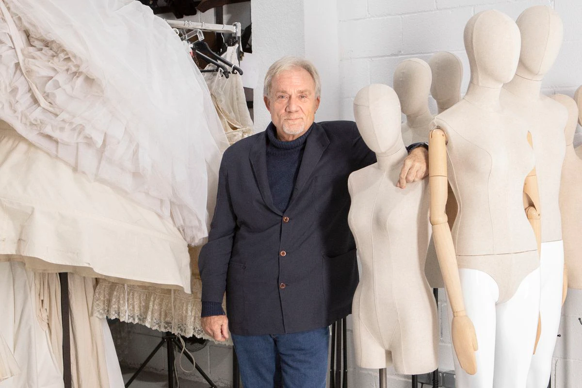 De ‘Mulán’ a ‘Peaky Blinders’: el taller español que viste las series y películas de todo el mundo