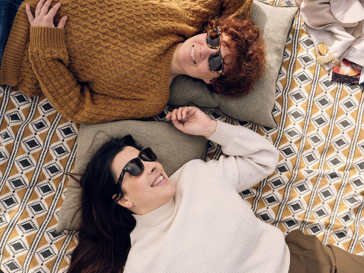 De la mierda primigenia a los alces de Laponia: la pareja que revolucionó su vida con una furgo