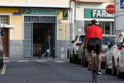 El biólogo grancanario Manuel Navarro, de 33 años, entre los desaparecidos del naufragio del pesquero gallego 'Villa de Pitanxo'. Originario de la barriada del Lomo Apolinario en la ciudad de Las Palmas de Gran Canaria, donde sus padres regentan el bar Rodríguez. / QUIQUE CURBELO