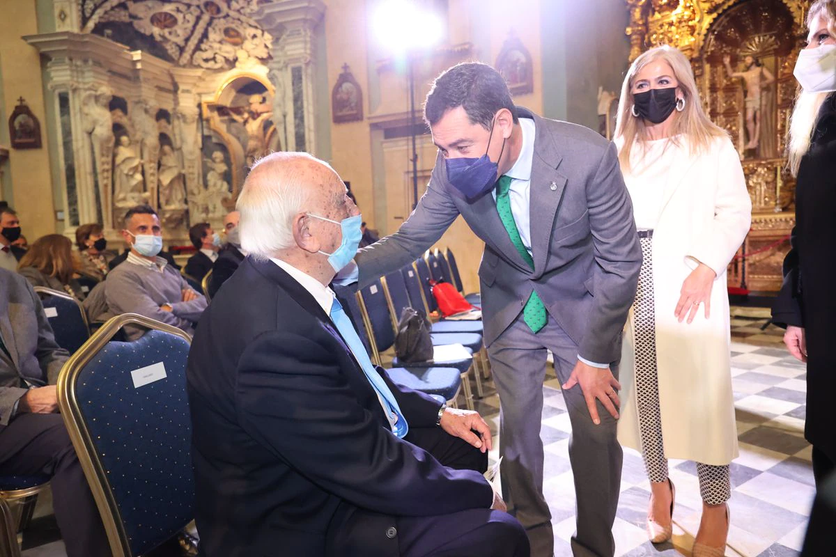 La Junta de Andalucía organiza unas jornadas que equiparan al franquista Pemán con el exiliado Alberti