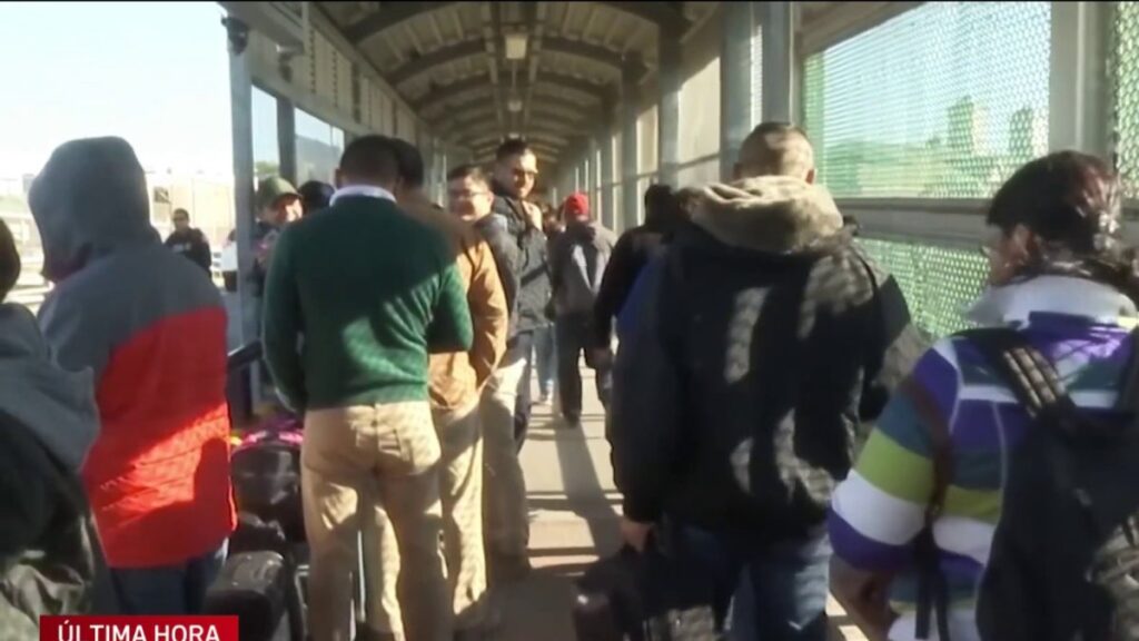 Cubanos que entraron a EEUU tras cancelación de “pies secos, pies mojados” podrían recibir la residencia