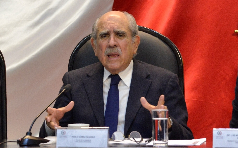 400 funcionarios del INE tienen altos sueldos ilegales, denuncia titular de UIF