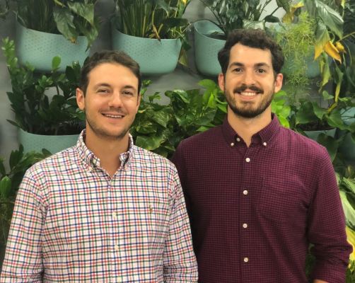 AdHawk recauda $ 13 millones a medida que se expande a la industria de pisos