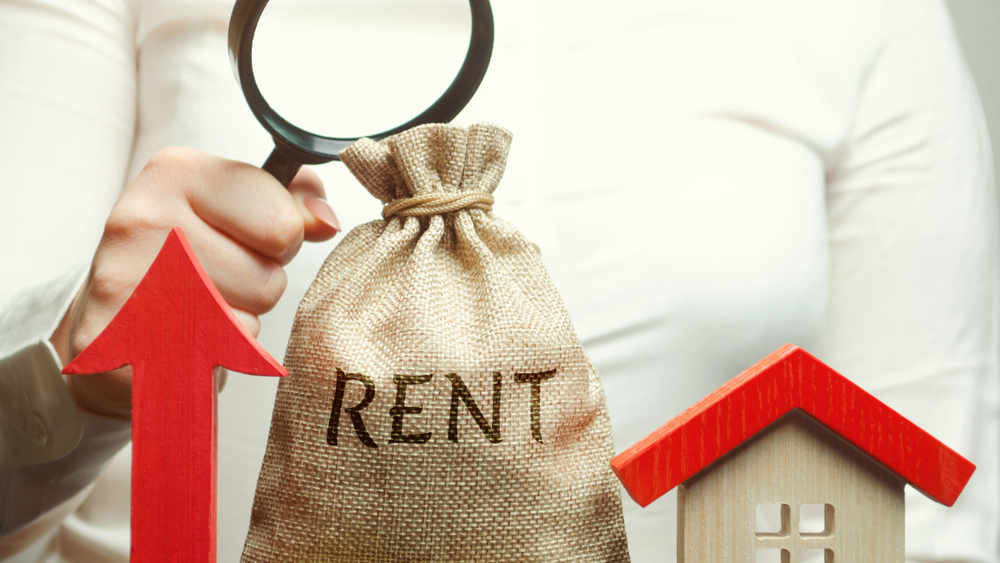 Alquileres en EEUU siguen aumentando a niveles “insostenibles”