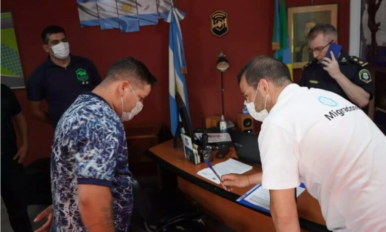 Argentina expulsa al acusado de vender cocaína adulterada