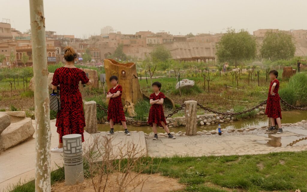 Bachelet puede visitar Xinjiang, garantiza ministro de Relaciones Exteriores chino