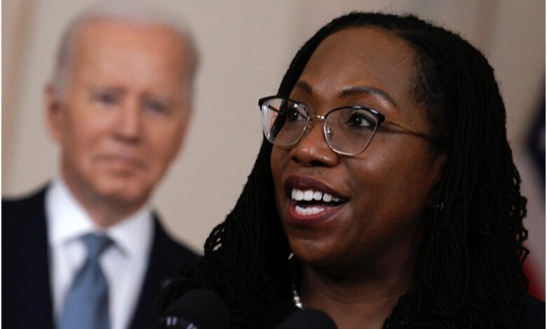Biden nomina a Ketanji Brown como la primera afroamericana para la Corte Suprema