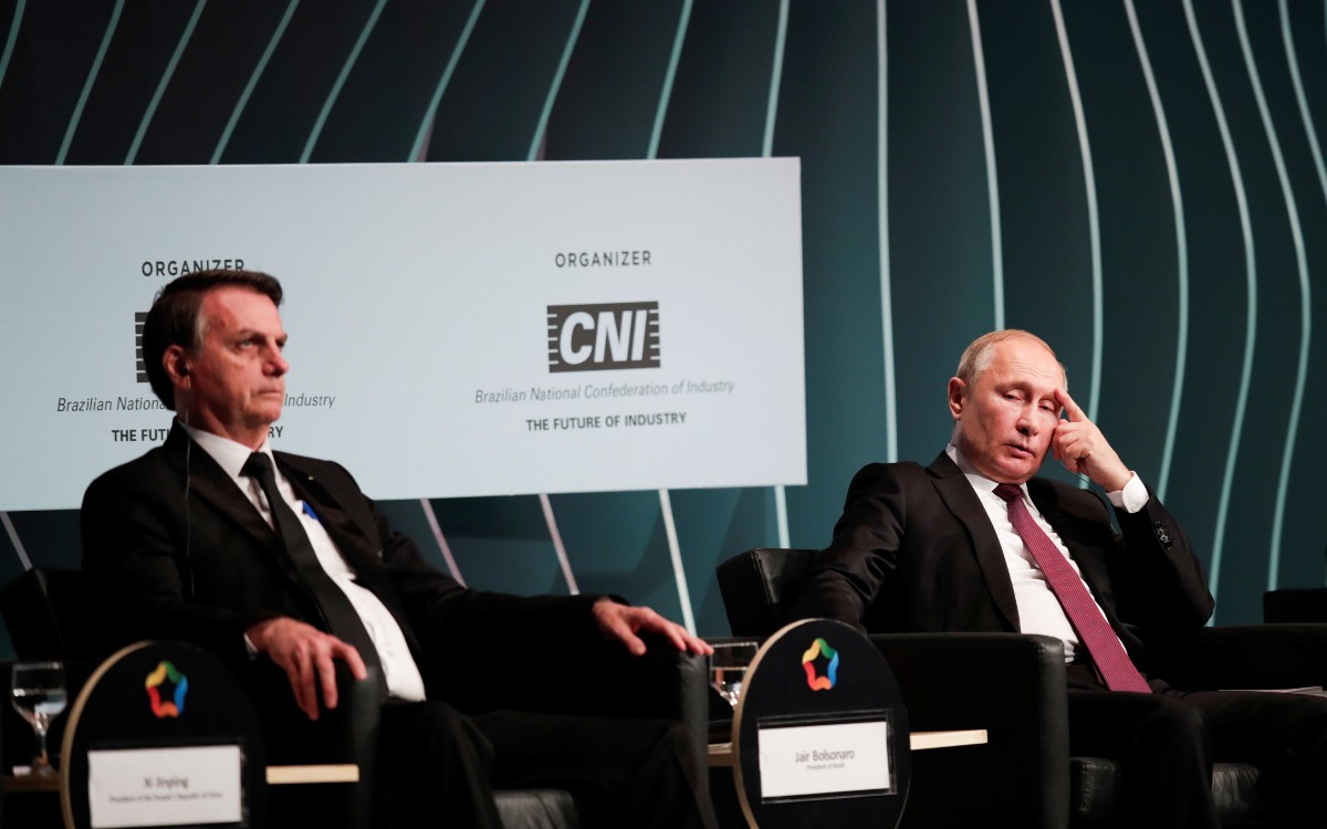 Bolsonaro viajará a Rusia para reunirse con Putin