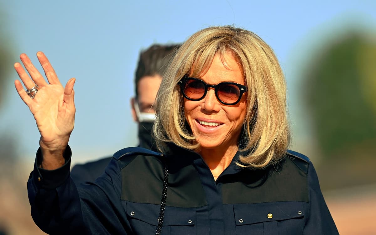 Brigitte Macron denuncia a mujeres que difundieron rumor que era trans