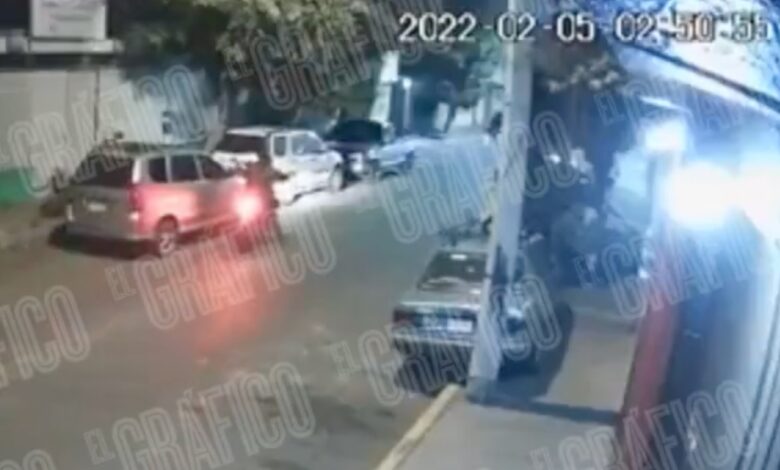 Cámaras captan triple asesinato en Iztapalapa | Video
