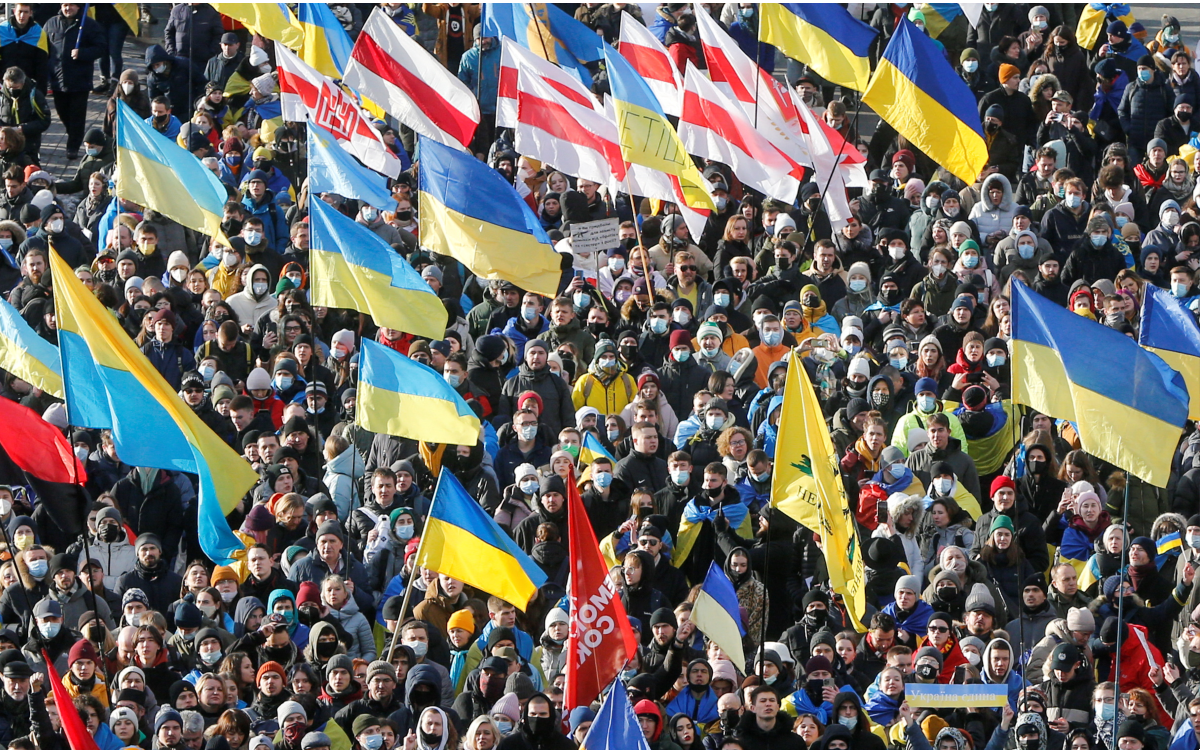 Canadá anuncia cierre temporal de su embajada en Ucrania