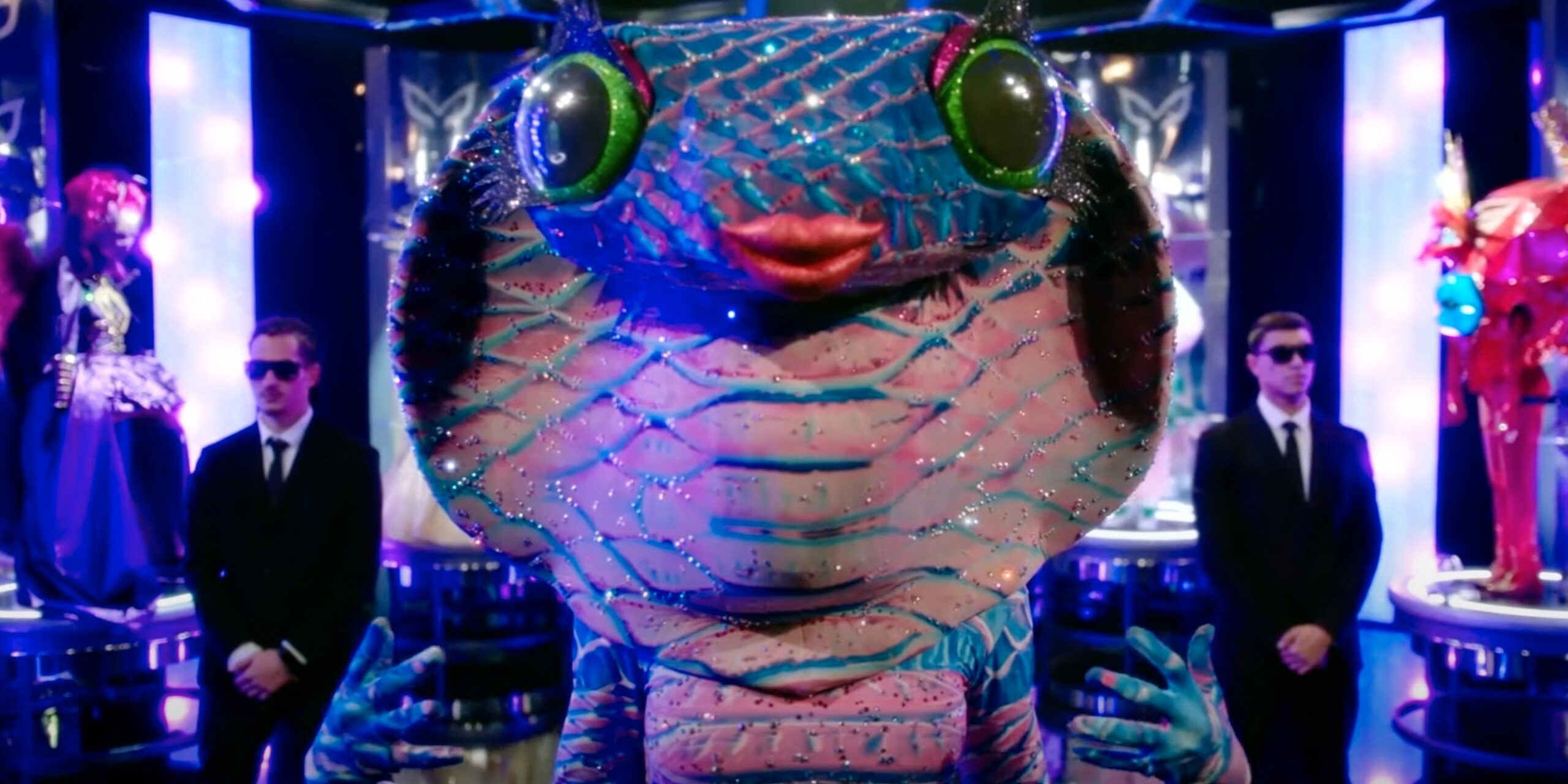 Cantante enmascarado: Cobra podría ser un trío de cantantes según los fans