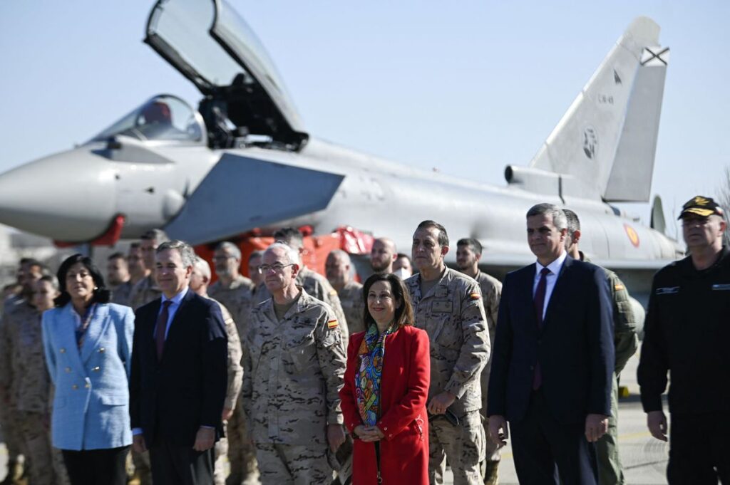 Cazas españoles y rusos juegan al gato y el ratón