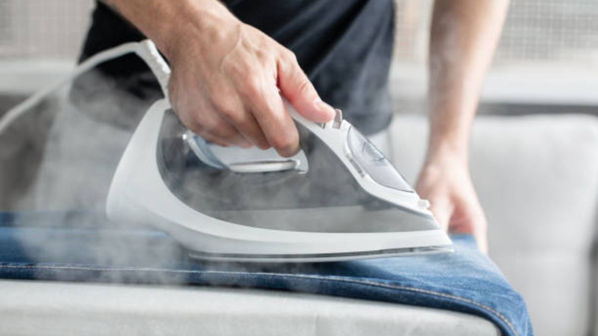 Cómo eliminar la cal de la plancha con los mejores trucos