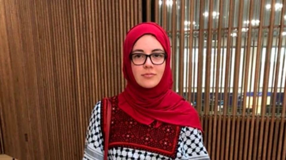 Condenan a mexicana a 100 latigazos y 7 años de cárcel; fue violada en lugar de castigar a su agresor