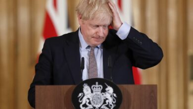 Cronología del ‘partygate’ que acorrala a Boris Johnson