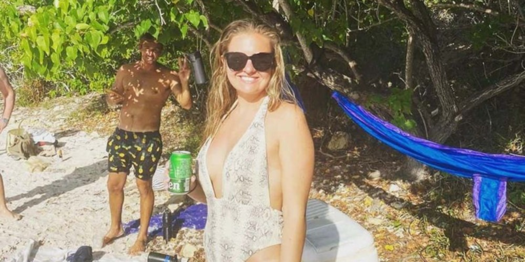 Debajo de la cubierta: Daisy Kelliher dice que Jean-Luc la bloqueó en las redes sociales