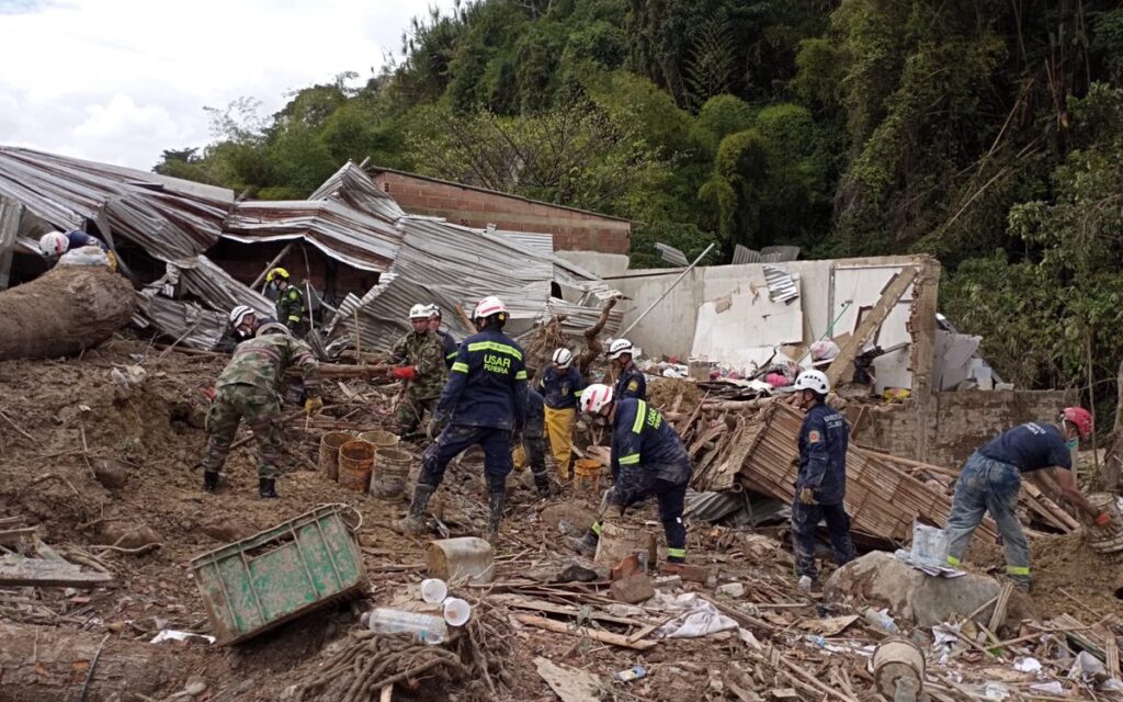 Deslave en Colombia: al menos 11 muertos y 35 heridos