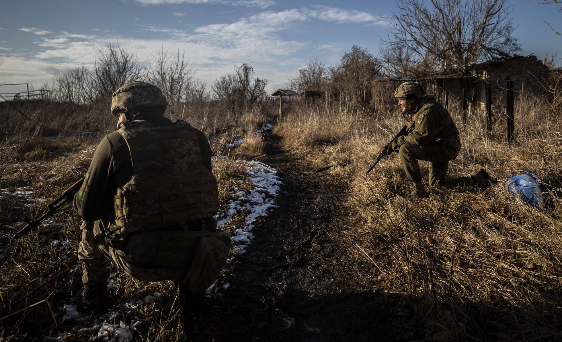 El Parlamento ruso insta a Putin a reconocer la independencia de las regiones separatistas de Ucrania