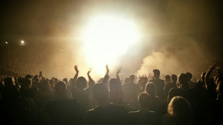 El asistente de eventos en vivo de Lea para Messenger facilita la compra de boletos