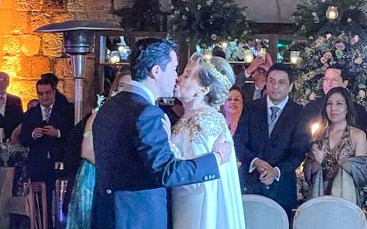 Elba Esther Gordillo celebró su boda religiosa en Oaxaca, pese a boicot de la CNTE | Fotos