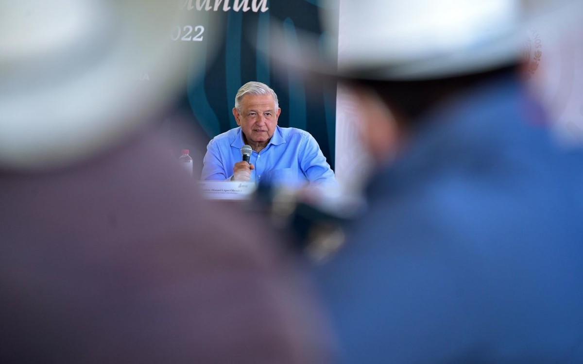 ‘Es bueno el debate, eso es la democracia’: AMLO tras reacciones por mostrar presunto sueldo de Loret de Mola