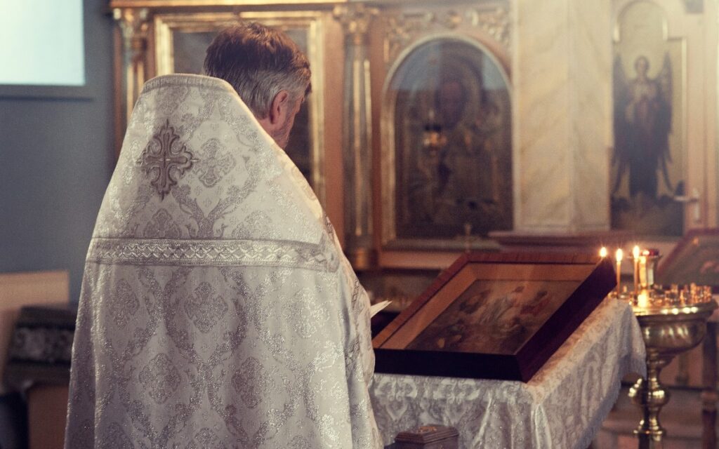 España investiga 68 denuncias de abusos a menores por parte de clérigos y personal católico